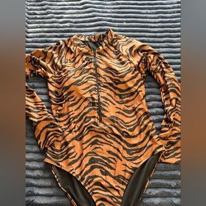 NWOT Tiger Print Long Sleeve Rashguard Swimsuit